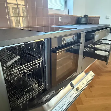 Apartman Kumbeer I Altbau 77qm I Wohnen Am Flosshafen Aschaffenburg