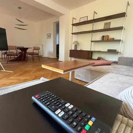 Kumbeer I Altbau 77qm I Wohnen Am Flosshafen Aschaffenburg