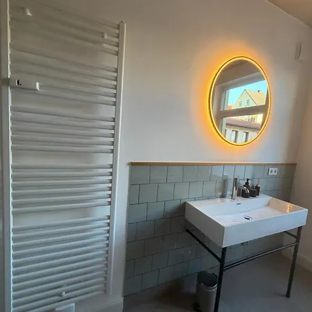 Kumbeer I Altbau 77qm I Wohnen Am Flosshafen *