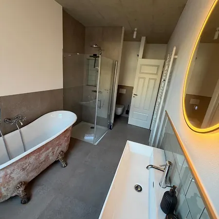 Kumbeer I Altbau 77qm I Wohnen Am Flosshafen * Aschaffenburg
