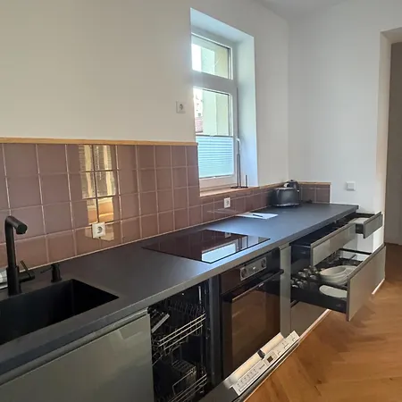 Kumbeer I Altbau 77qm I Wohnen Am Flosshafen